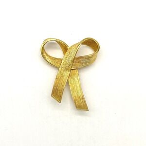Vintage Gold Tone Ribbon Brooch Pin Textured Elegant Statement‎ Jewelry